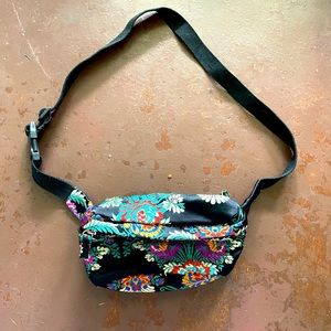 Black Floral Embroidered Fanny Pack
